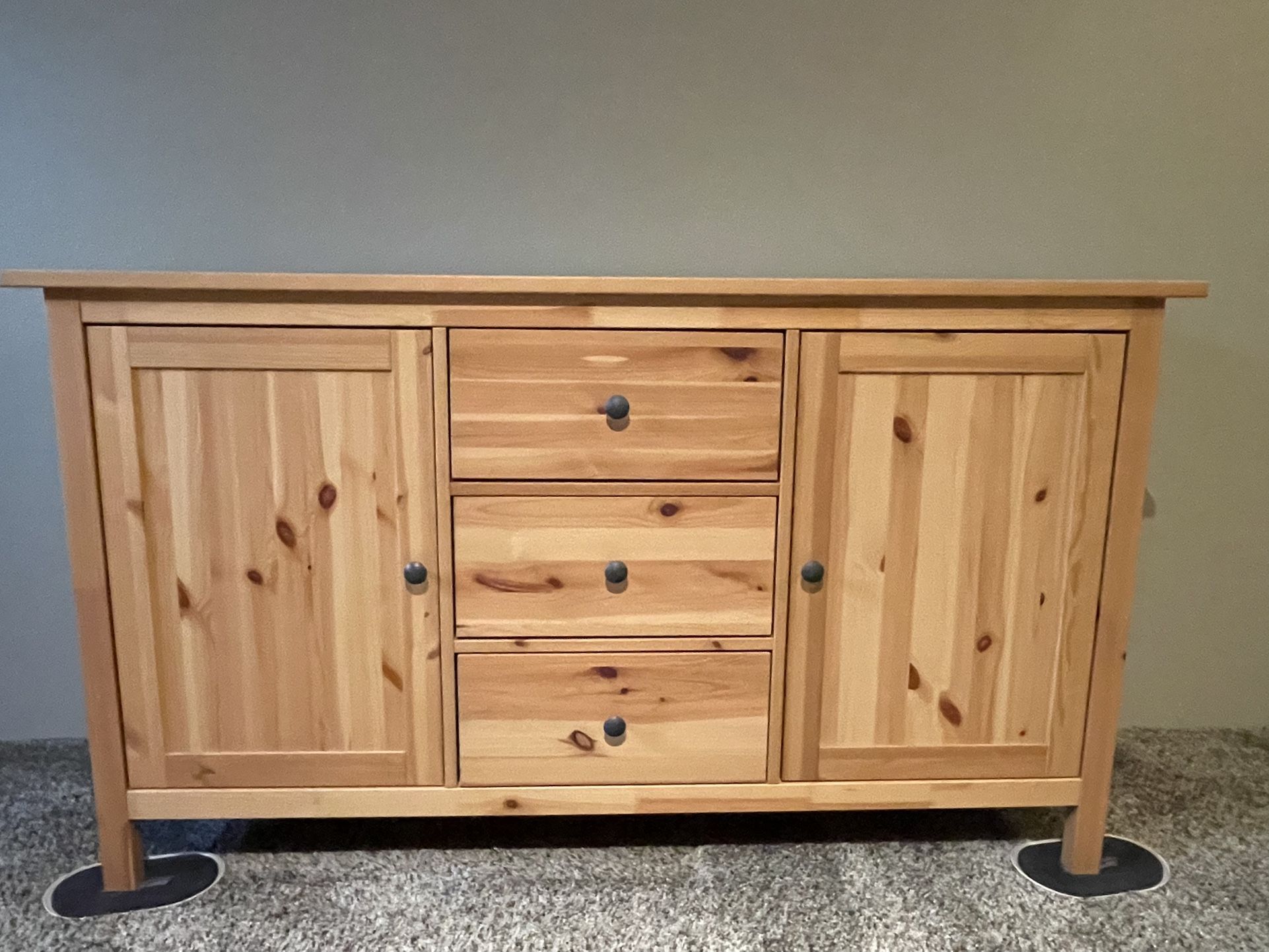 Tv Stand/ Sideboard