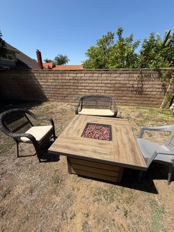Outdoor Propane Fire Pit Table