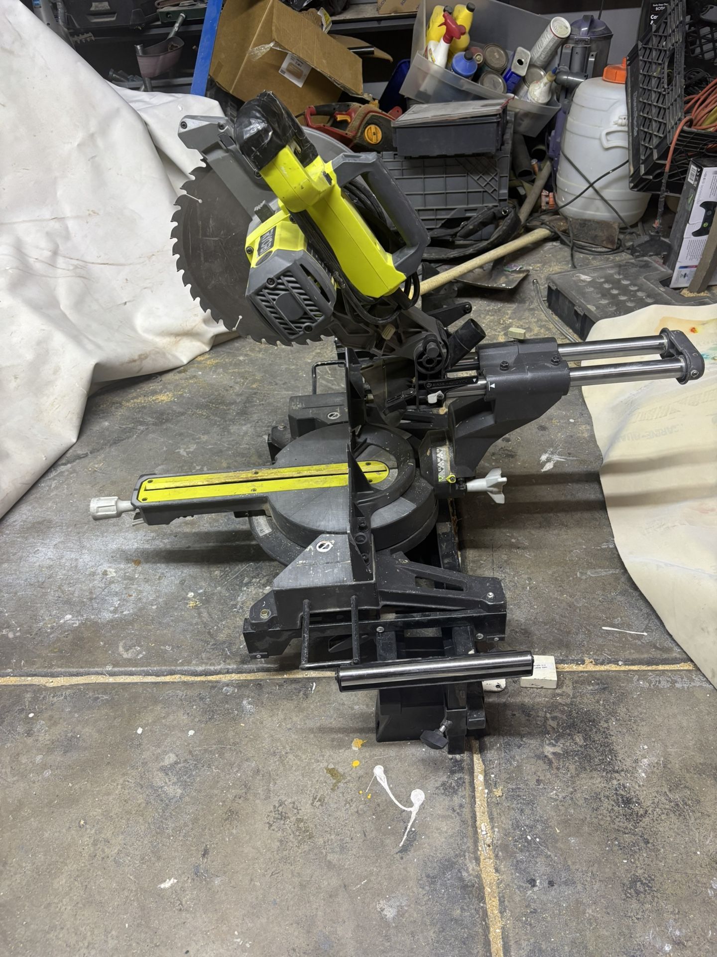 Ryobi 12 inch sliding compound miter saw and folding stand