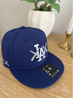 Los Angeles Dodgers KAWS hat  7 1/4