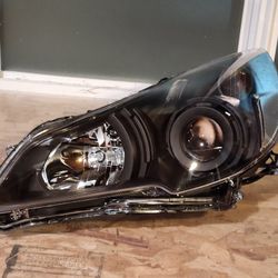 Left Side Headlight Assembly For 2010-2014 Subaru Outback Legacy