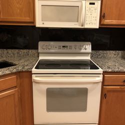 GE Over-the-Oven Microwave in Perfect Working Condition 