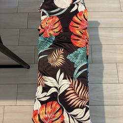 🌺 Tropical Print Sleeveless 2-Piece Skirt & Top – Size Small