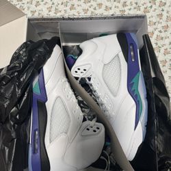 Jordan 5 Grape 2025  Size 12