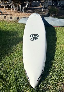 Torq Surfboard White Shortboard