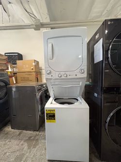GE Stacked Washer Dryer Combo Unit