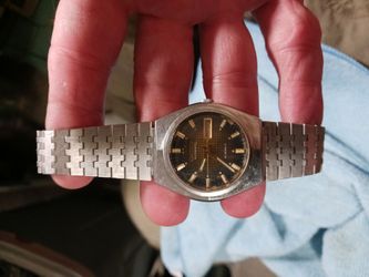 Vintage 1977 21 jewels citizens wrist watch