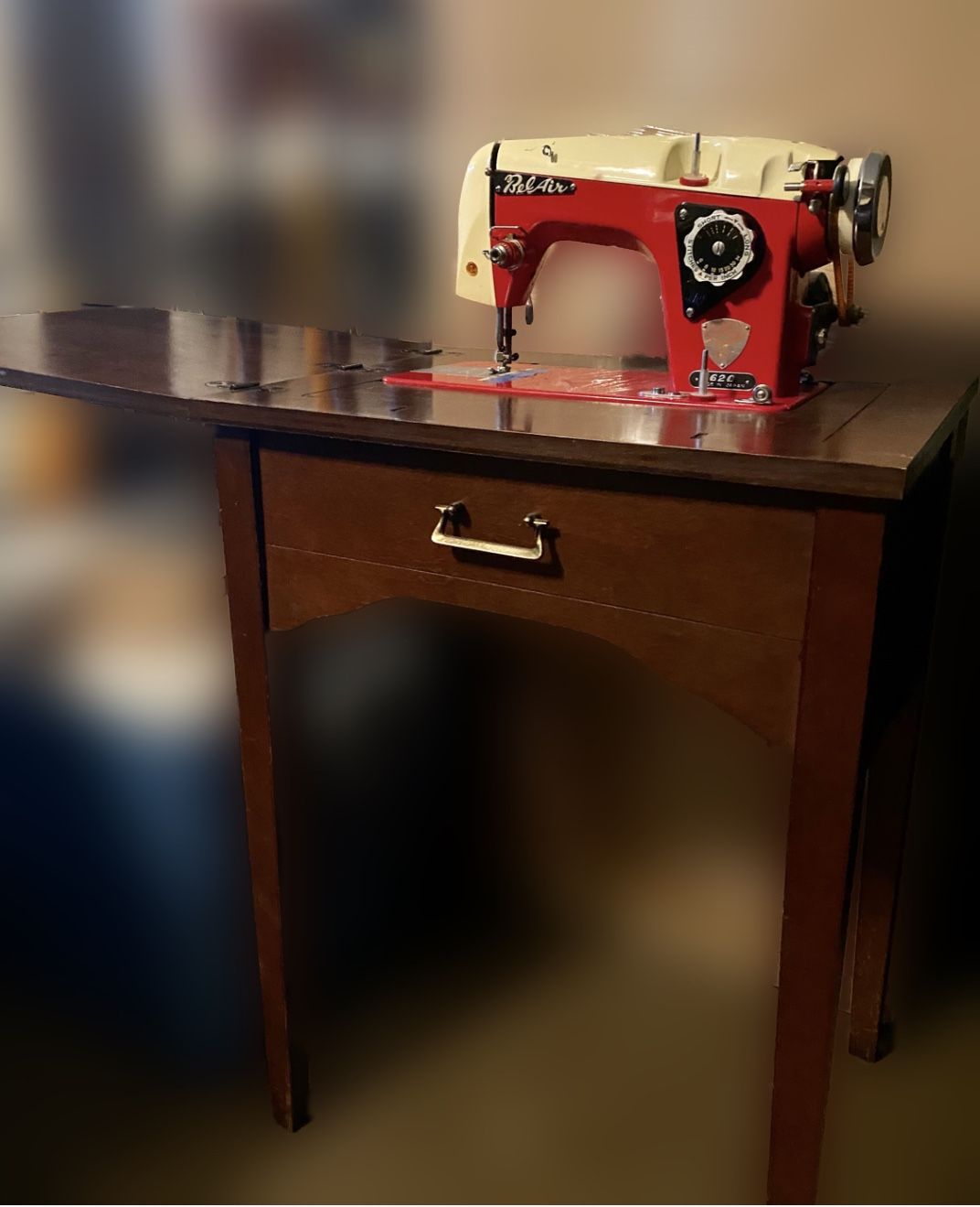 1963 BelAir Singer Sewing Machine With Cabinet & Original Accessories for Sale in Round Rock, TX - OfferUp 1963 Belair Singer Sewing Machine With Cabinet & Original Accessories For Sale In Round Rock, Tx - Offerup