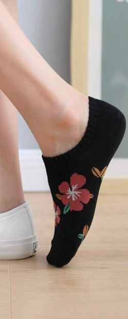 5pairs Women Floral Pattern Fashionable shipping available