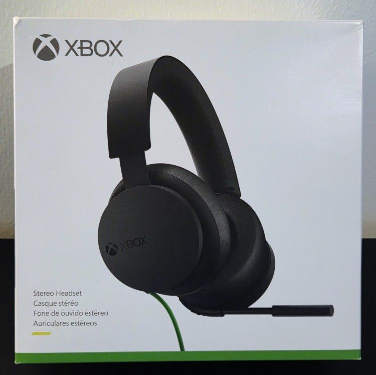 Microsoft XBOX Stereo Headset New & Sealed