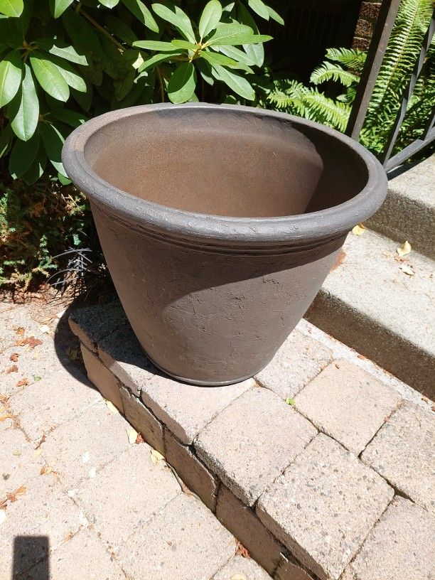 Planter Pot
