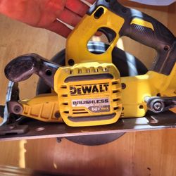 DEWALT SKILL SAW BRUSHLESS
