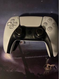 PS5 controller ( USED)