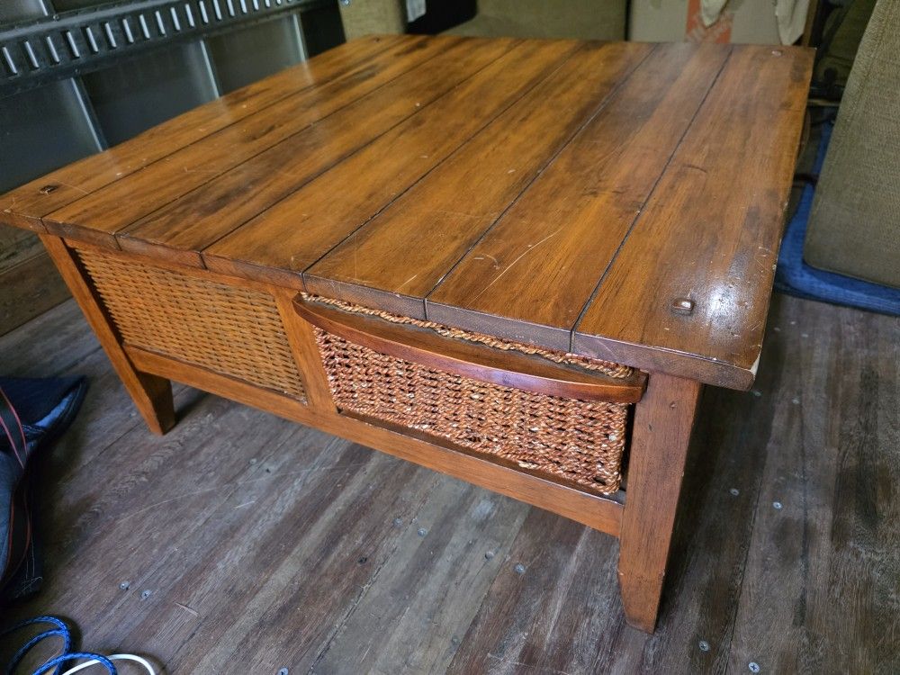 Solid Wood Coffee Table with Wicker Storage Baskets