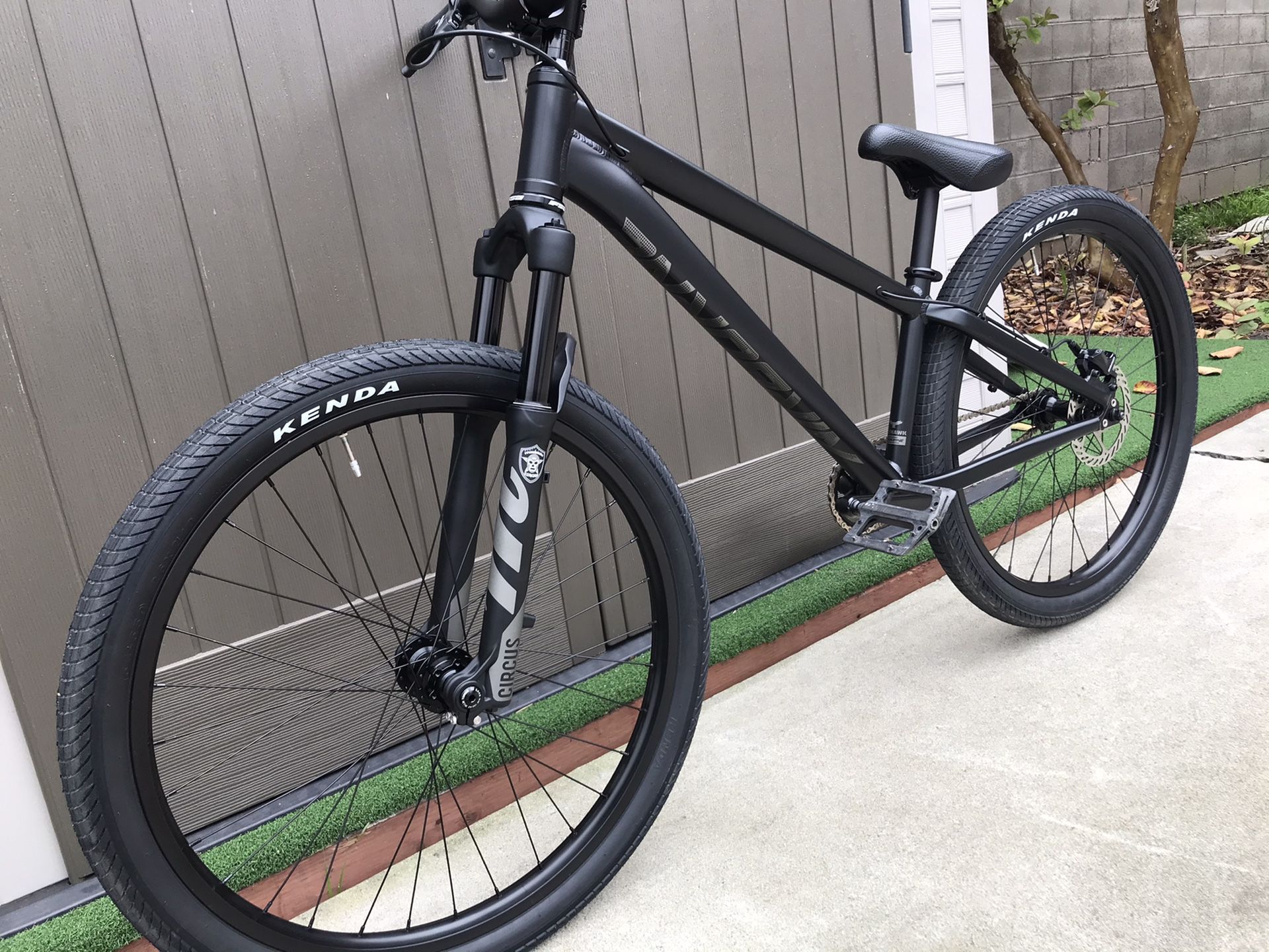 Airborne Skyhawk DJ 26 New Dirt Jumper Bike for Sale in San Diego CA OfferUp