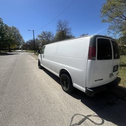 2000 Chevrolet Express