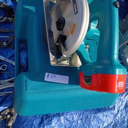 Makita Saw 