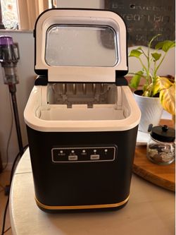 Ice Maker