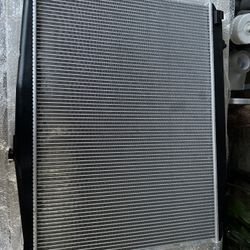 Toyota Highlander Radiator year 2014 to 2018