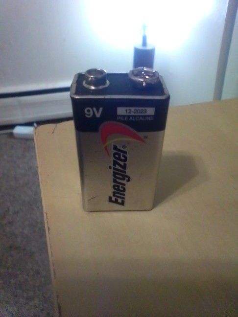 9 volt Battery 67