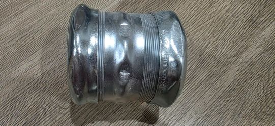 Compression coupling EMT 4 inch 3 pc