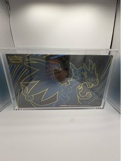Pokemon Magnetic Mega Charizard UPC Acrylic Case Pokémon Card Protective Display
