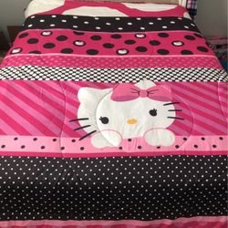 Hello Kitty Reversible Comforter For A Full Size Bed