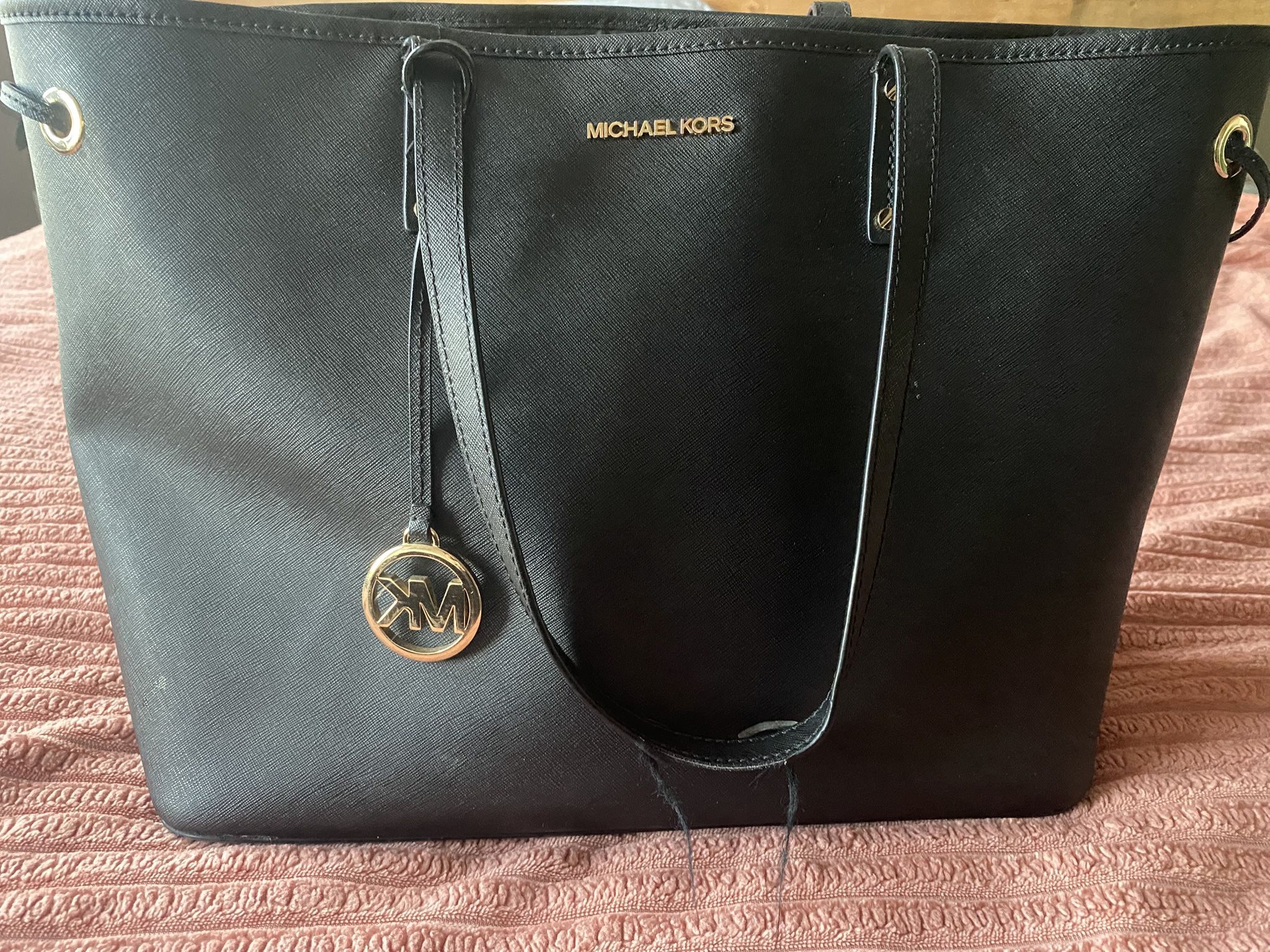 Micheal Kors Purse