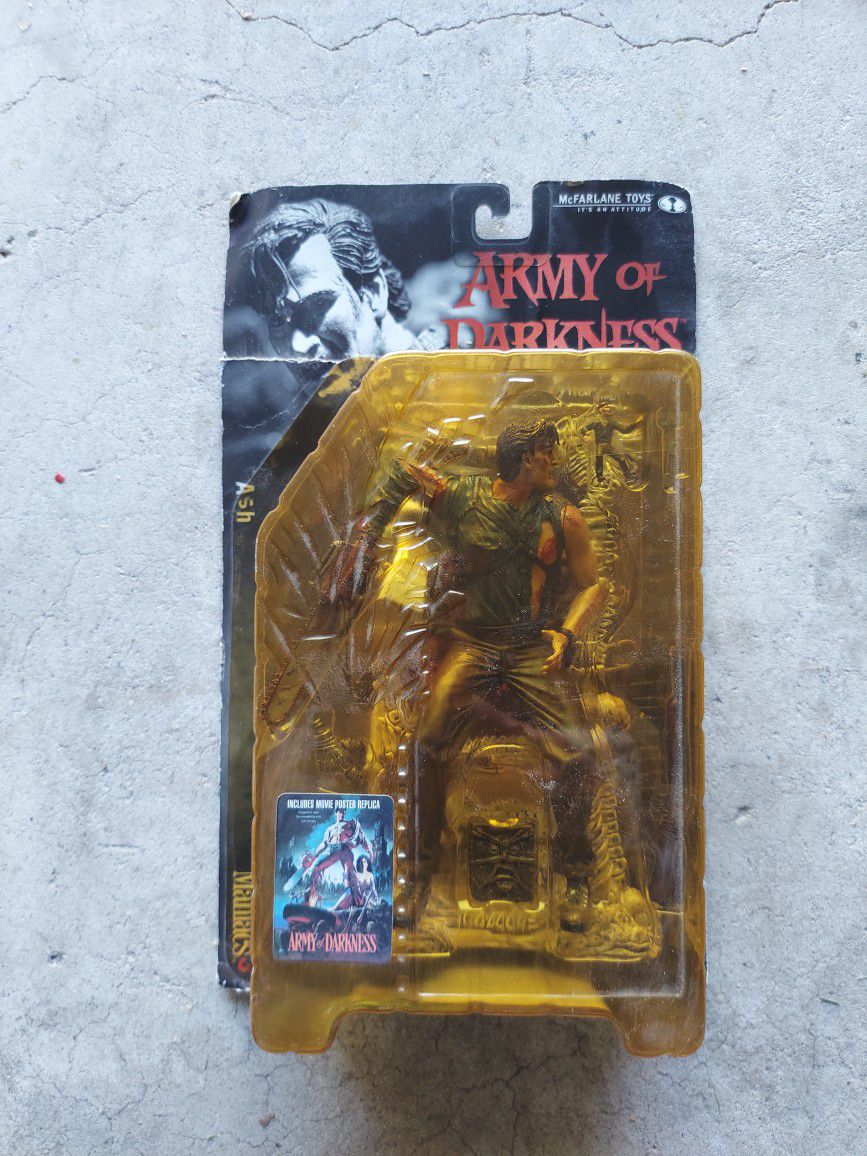 McFarlane Toys Army Of Darkness Ash And Necronomicon
