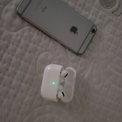 Airpods Pro & IPhone 6 