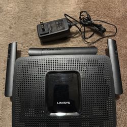 Linksys - AC2200 Tri-Band Mesh WiFi 5 Router - Black Mr8300 Gigabit Ethernet