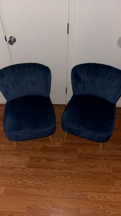 Two Nice Twin Chairs 
