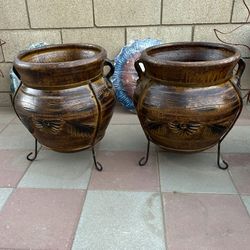 New Flower Pots Made Out Of Clay 