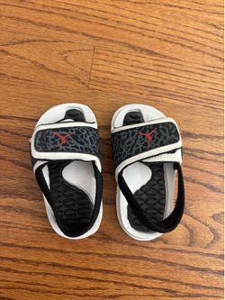 Jordan baby slides