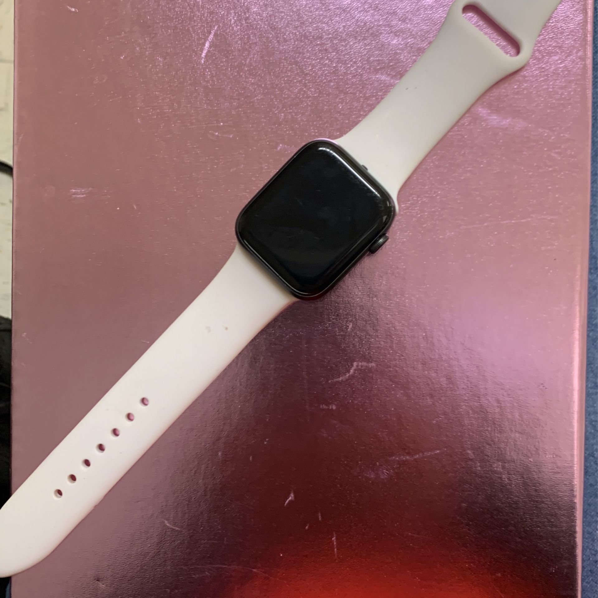 Apple Watch SE 1st Gen