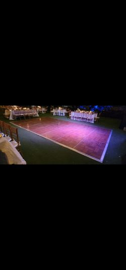 Wood Dance Floor 36 Pieces (20x21)