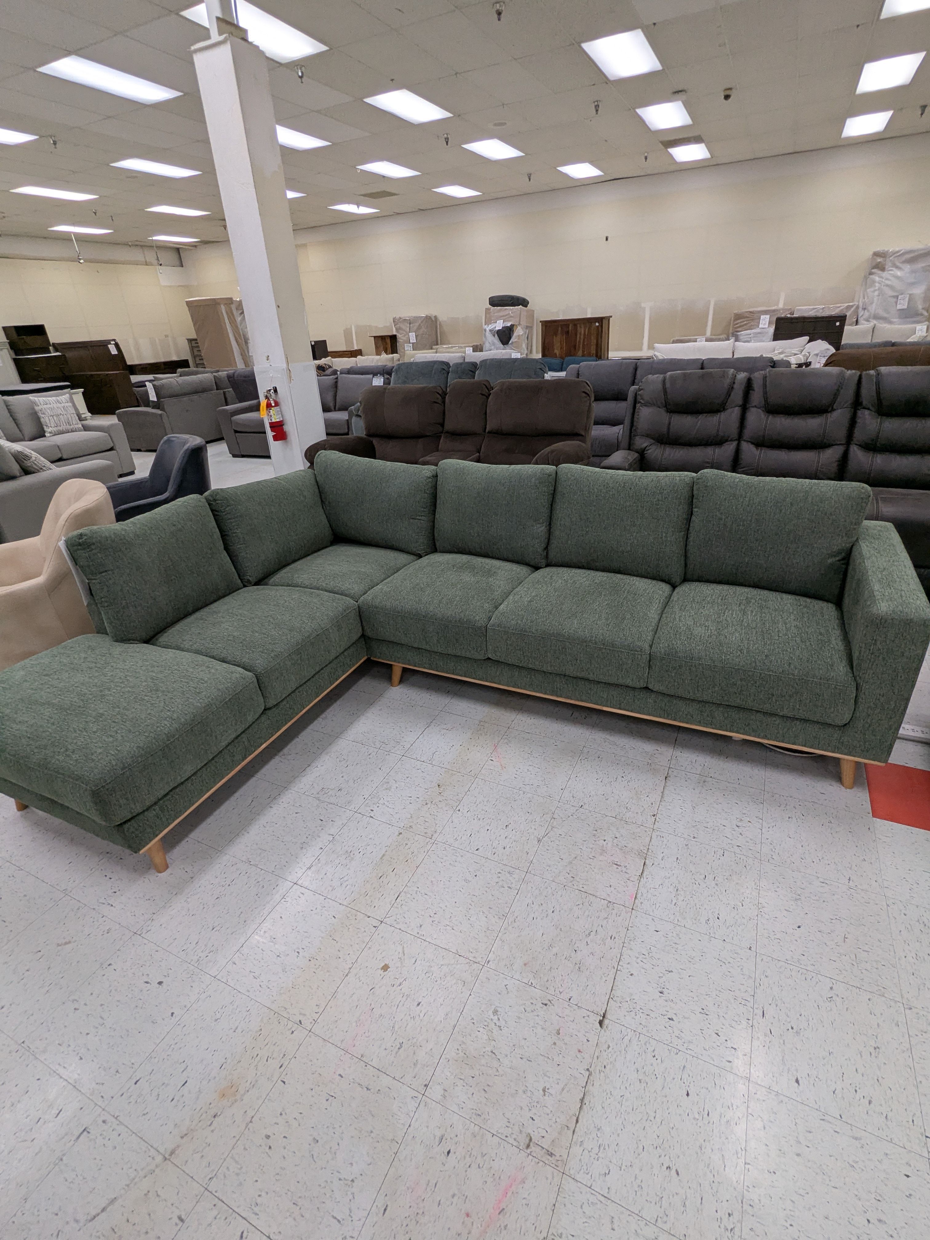 ALBINA EUCALYPTUS SECTIONAL