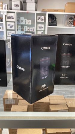 Canon RF 135mm F1.8 L IS USM