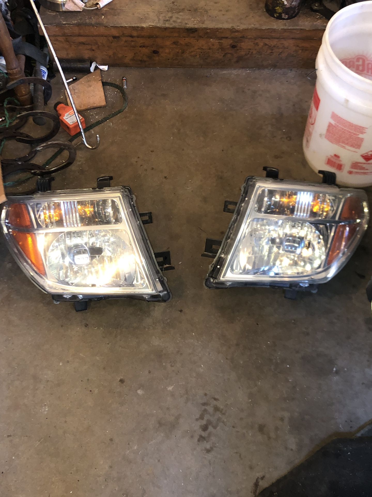 Headlights for a 2005-2013 Nissan Frontier