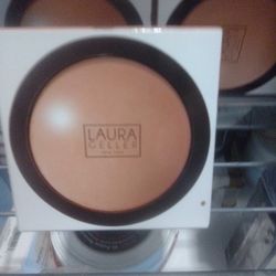 Laura Geller Powder Foundation 