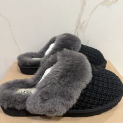 UGG slippers 