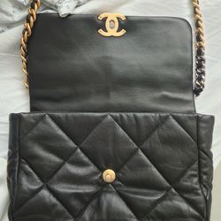 Soft Leather Bag 