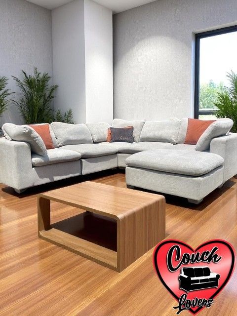 Sectional Couch Free Delivery‼️