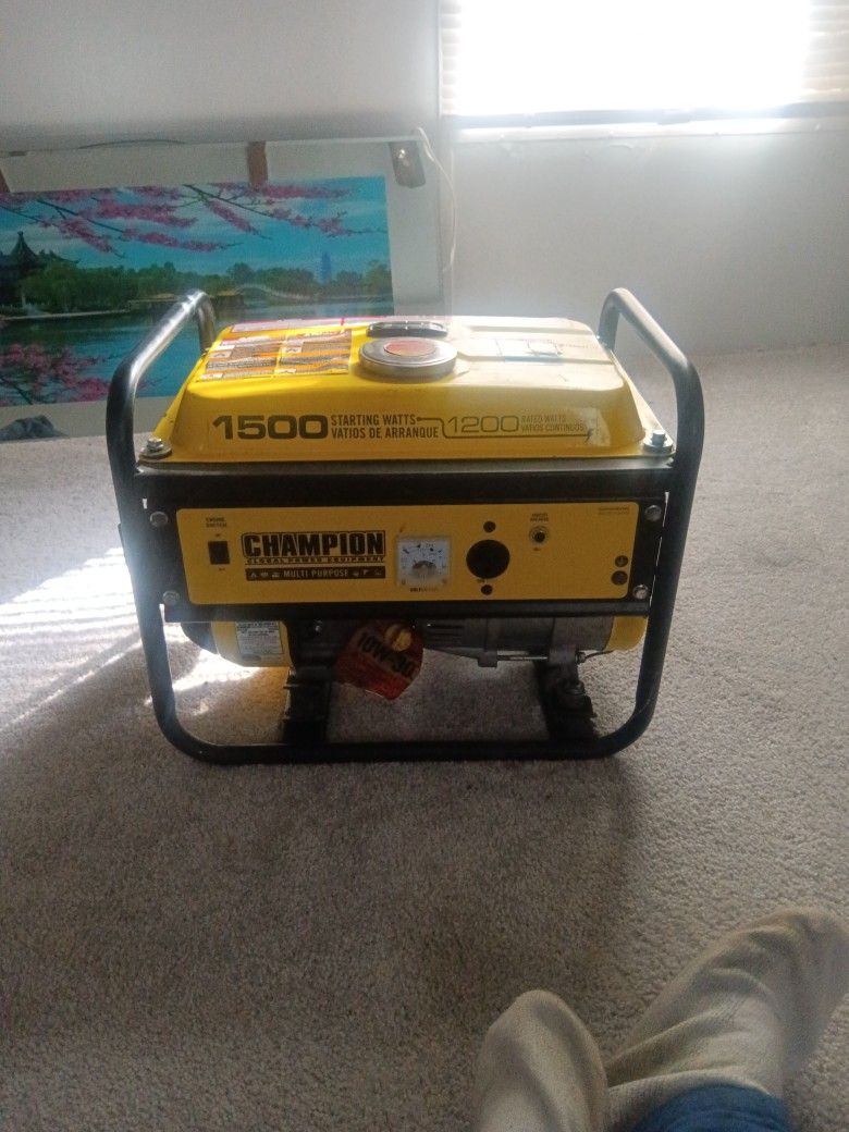 1500 Watt Champion Generator