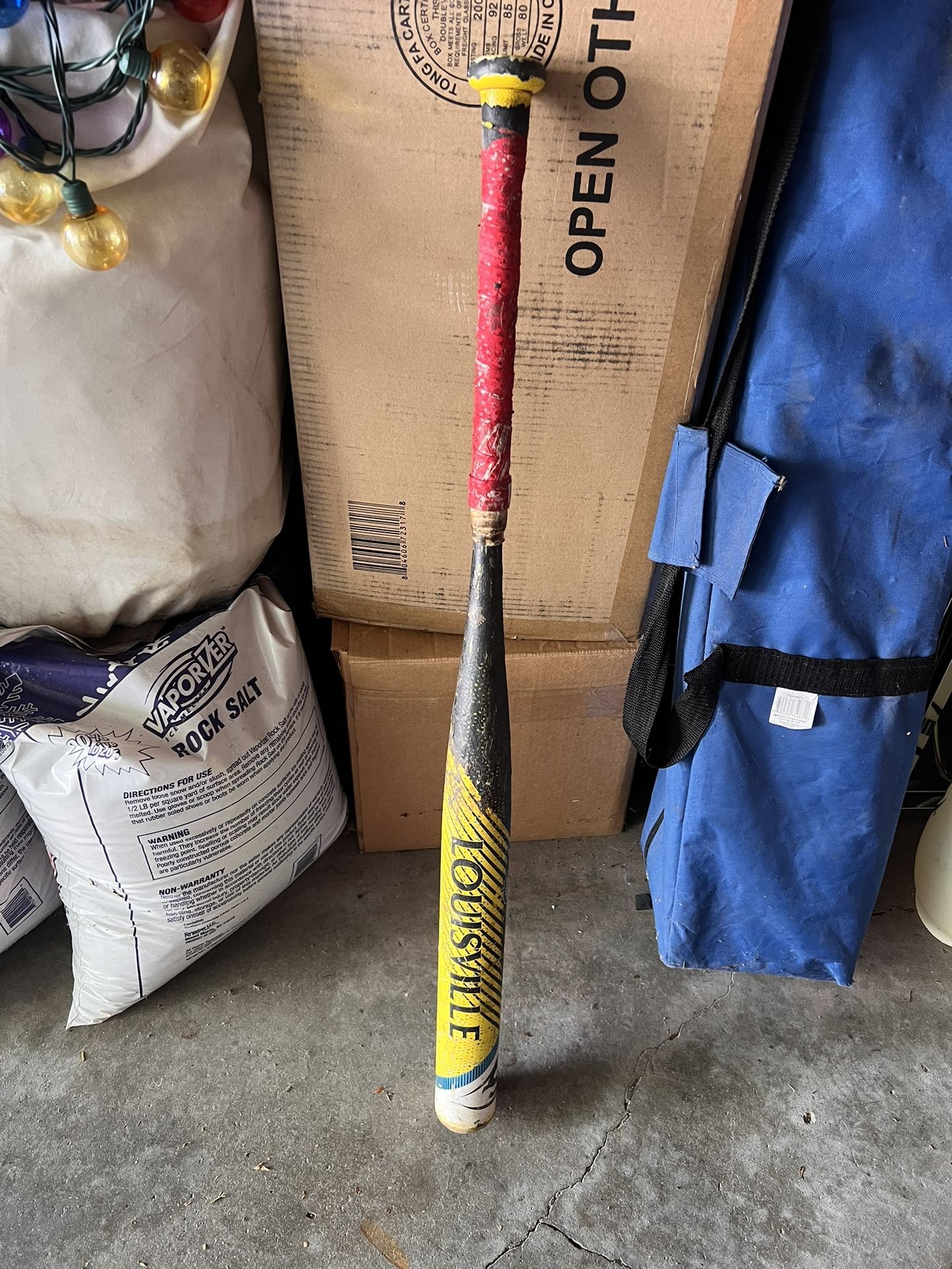 Louisville Hyper Z Softball Bat.