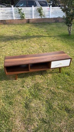 Mid-Century Modern TV Stand / Media Console – Wood & White