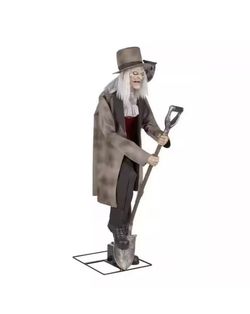 Gravedigger Halloween decoration.
