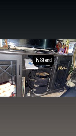 Tv stand/shelf