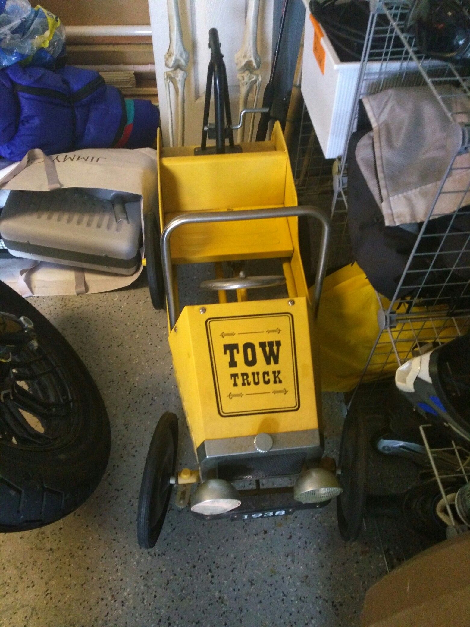 Tow Truck Pedal Car