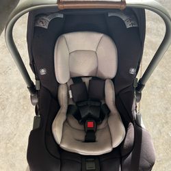 Nuna PIPA rx Car Seat + Base